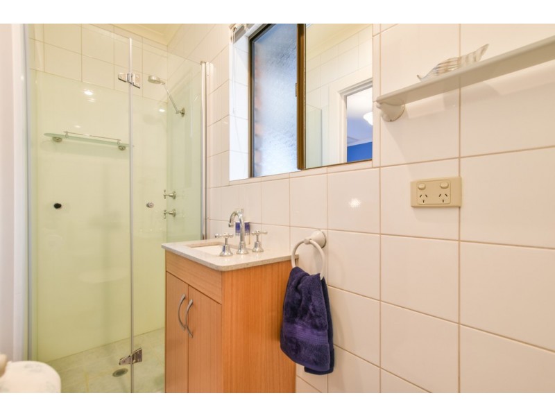 16 Adare Avenue, Mccracken SA 5211