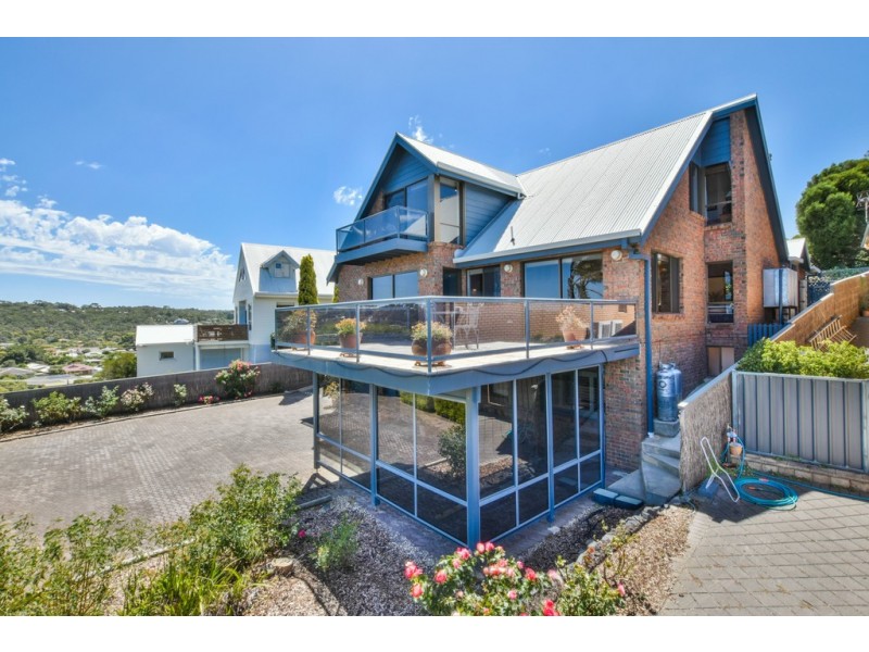 16 Adare Avenue, Mccracken SA 5211