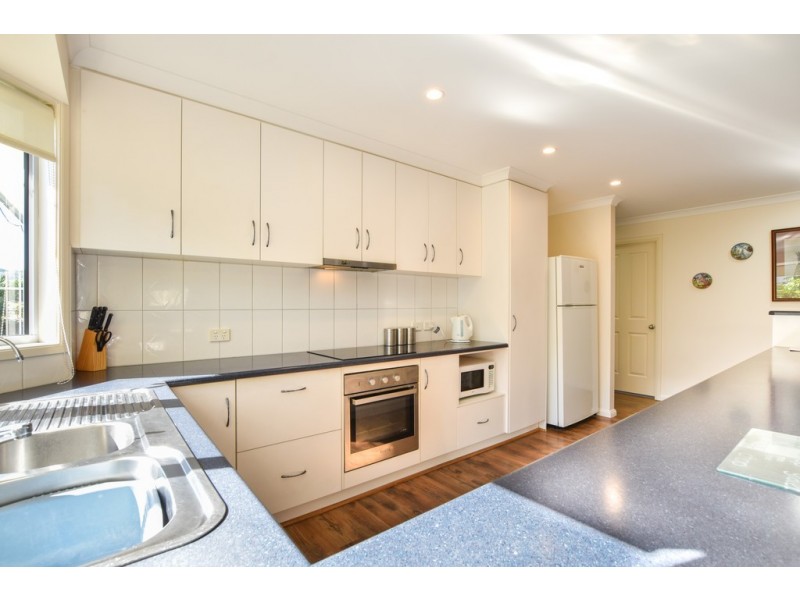 30 Haywood Court, Mount Compass SA 5210