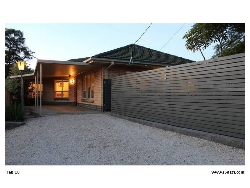 15 Roger Road, Morphett Vale SA 5162
