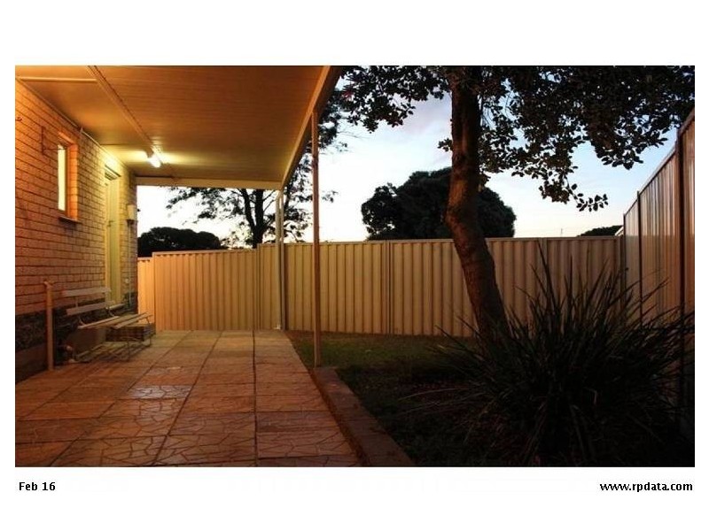 15 Roger Road, Morphett Vale SA 5162