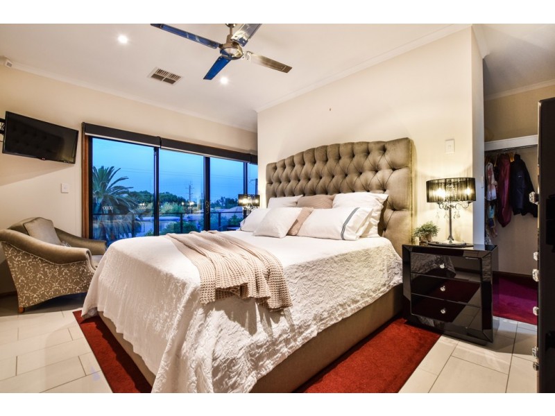 8 Thomas Street, Aldinga Beach SA 5173