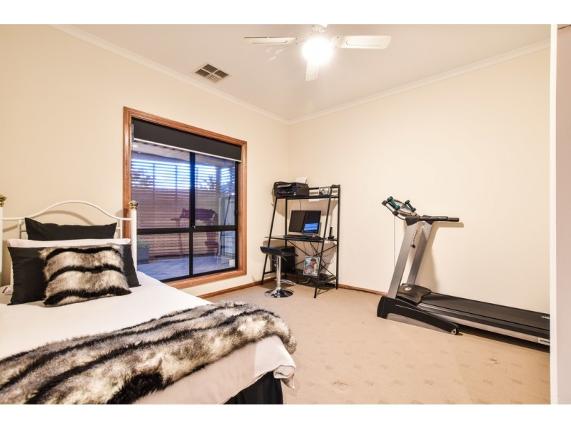 8 Thomas Street, Aldinga Beach SA 5173