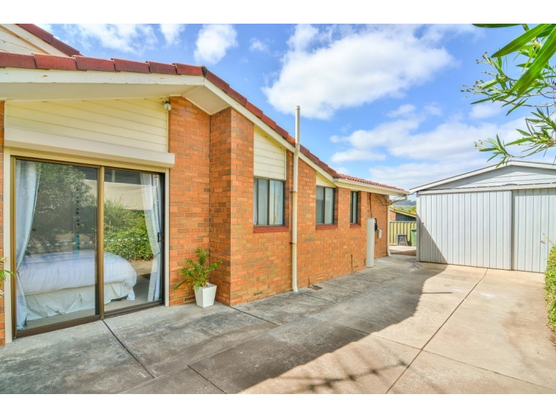 21 Daveys Road, Flagstaff Hill SA 5159