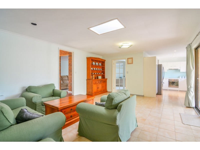 21 Daveys Road, Flagstaff Hill SA 5159