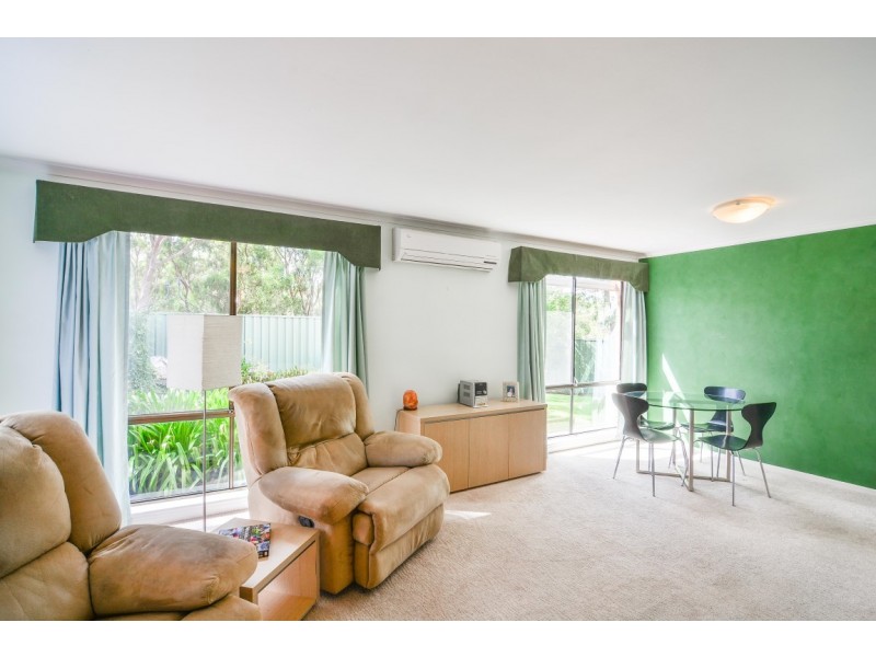 21 Daveys Road, Flagstaff Hill SA 5159