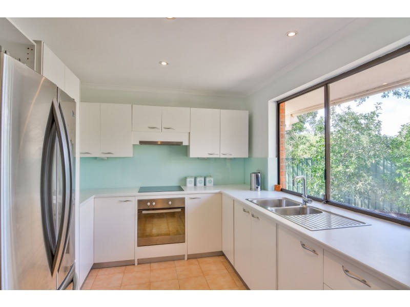 21 Daveys Road, Flagstaff Hill SA 5159