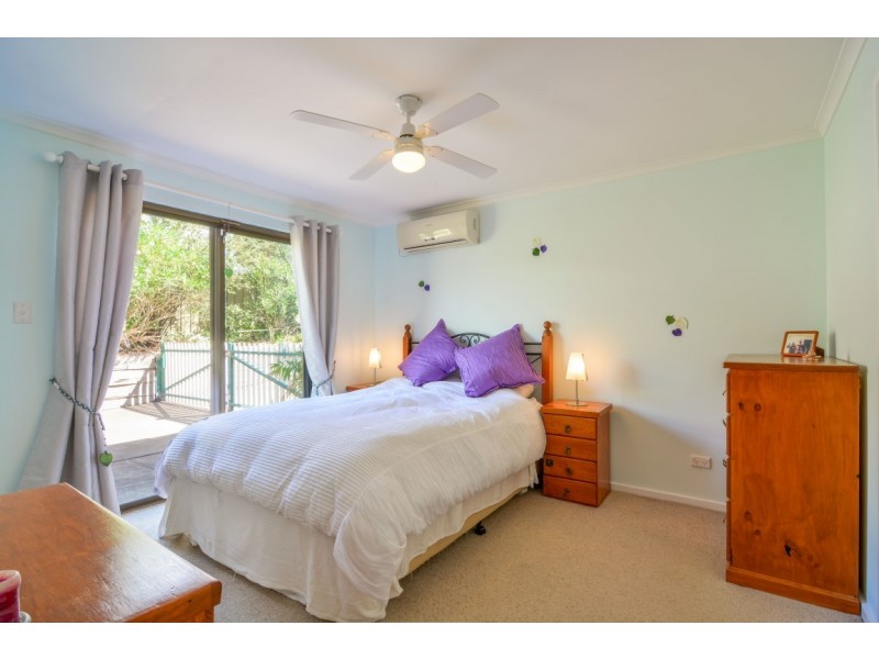 21 Daveys Road, Flagstaff Hill SA 5159