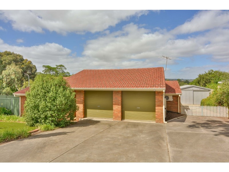 21 Daveys Road, Flagstaff Hill SA 5159