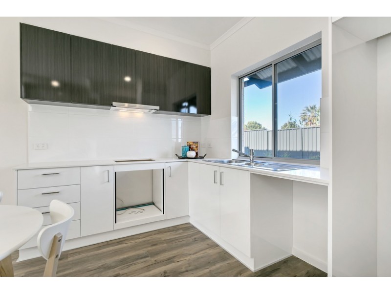 3/10 Sismey Road, Christies Beach SA 5165