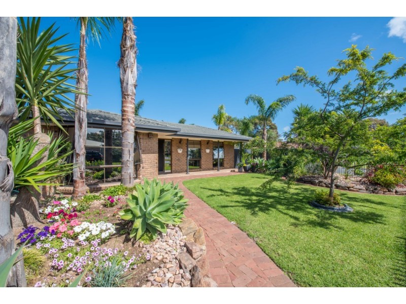 9 Loud Street, Old Noarlunga SA 5168