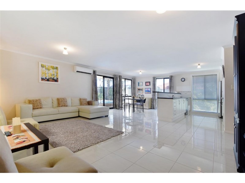 1 Suzanne Avenue, Morphett Vale SA 5162