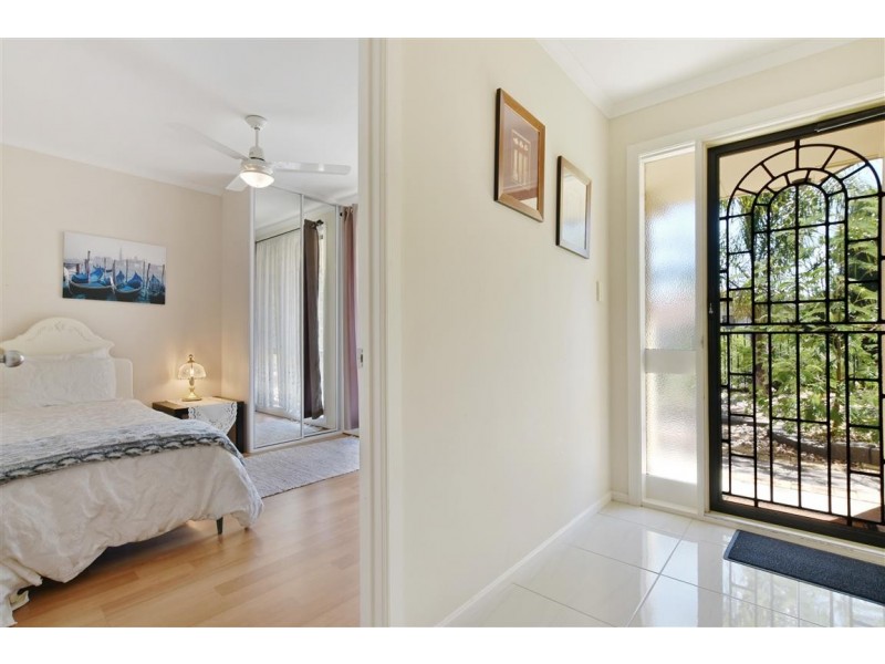 1 Suzanne Avenue, Morphett Vale SA 5162