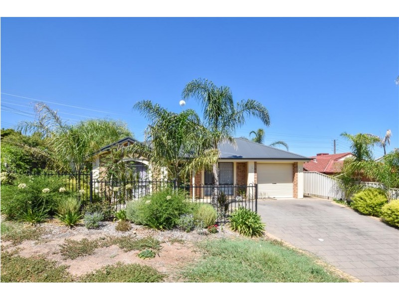 1 Suzanne Avenue, Morphett Vale SA 5162