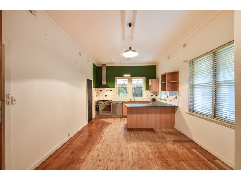 102 Sturt Road, Warradale SA 5046