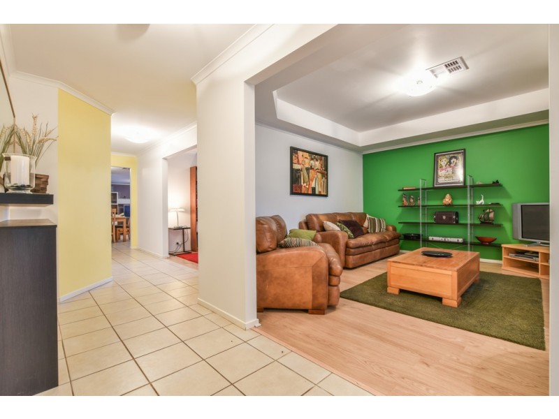 13 Tennyson Street, Seaford Rise SA 5169