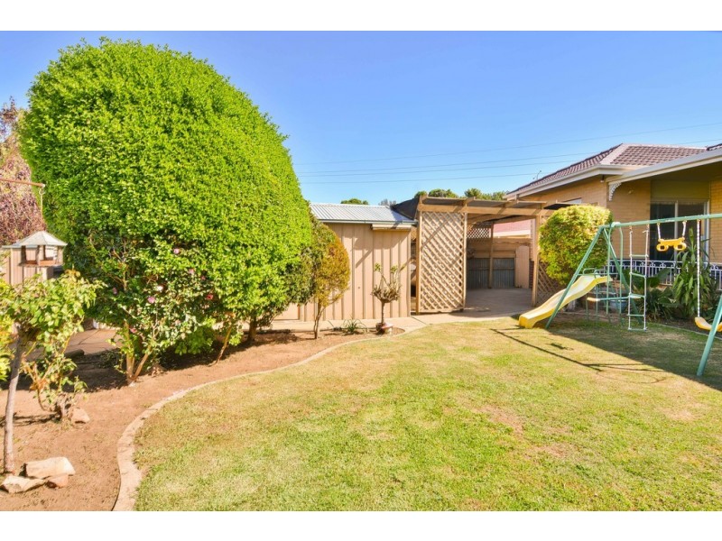 3 Riesling Ave, Reynella East SA 5161