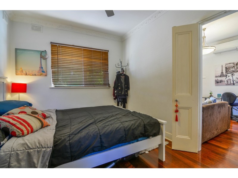 1/8A Jervois Street, Glenelg North SA 5045