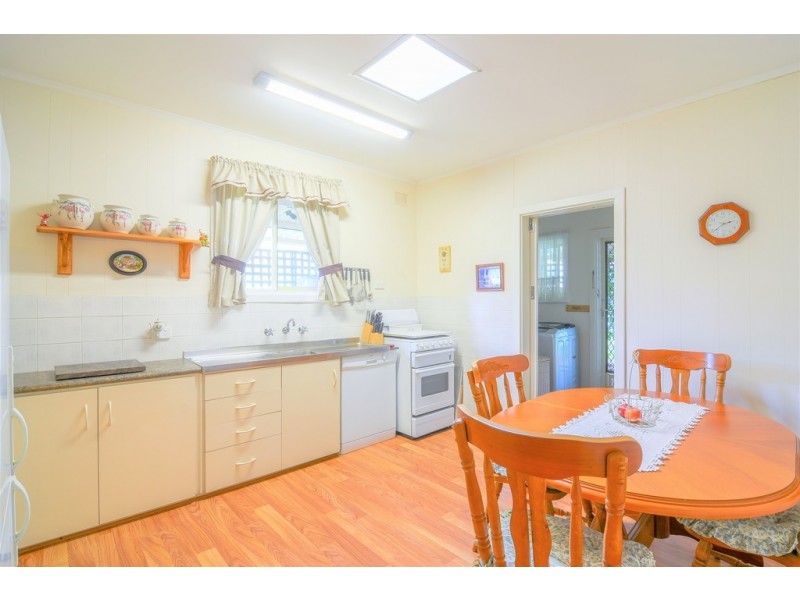16 Gumeracha Road, O’sullivan Beach SA 5166