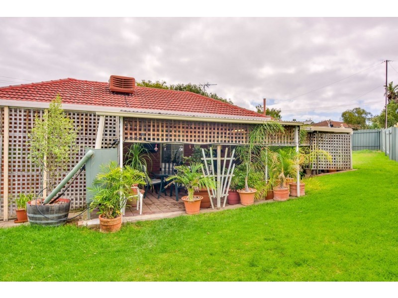 16 Gumeracha Road, O’sullivan Beach SA 5166