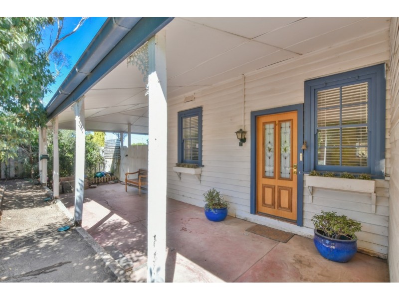 4 Second Avenue, Moana SA 5169