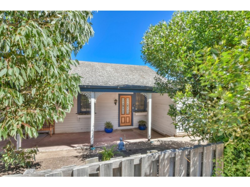 4 Second Avenue, Moana SA 5169
