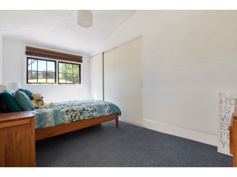 4 Second Avenue, Moana SA 5169