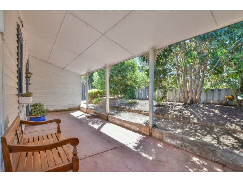 4 Second Avenue, Moana SA 5169