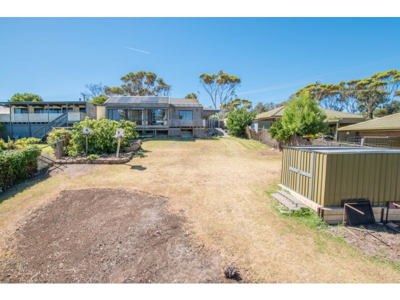 4 Second Avenue, Moana SA 5169