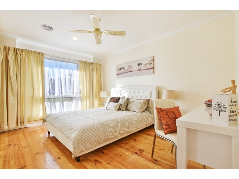 374 Honeypot Road, Huntfield Heights SA 5163