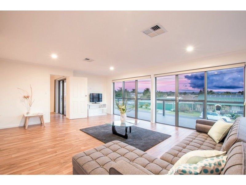 15 Yachtsman Street, Seaford SA 5169