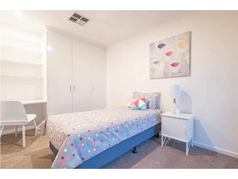 15 Yachtsman Street, Seaford SA 5169