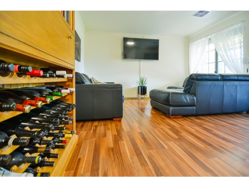 10 Ballina Court, Huntfield Heights SA 5163