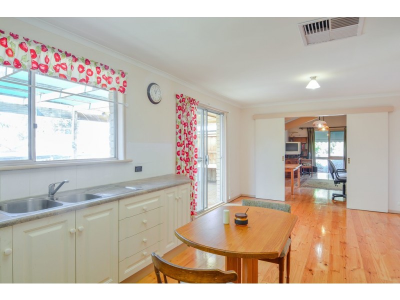 14 Dickerson Crescent, Trott Park SA 5158