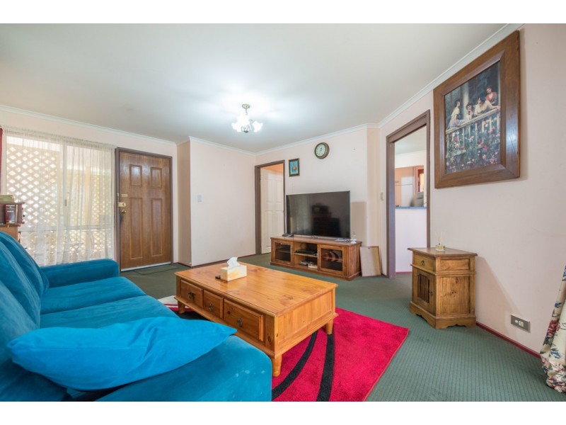 18 Lyons Circuit, Trott Park SA 5158