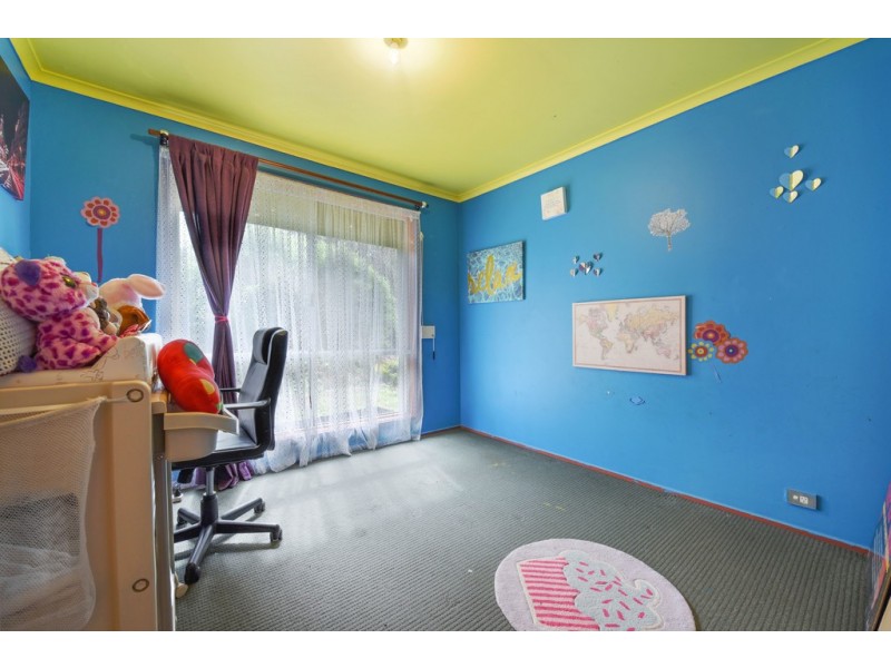 18 Lyons Circuit, Trott Park SA 5158