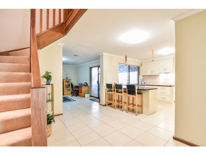 42 Domain Street, Moana SA 5169