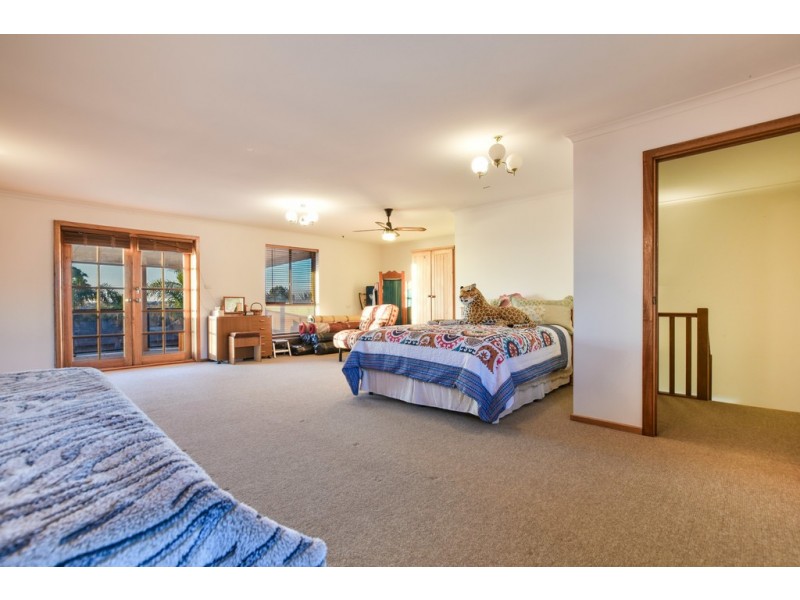 42 Domain Street, Moana SA 5169