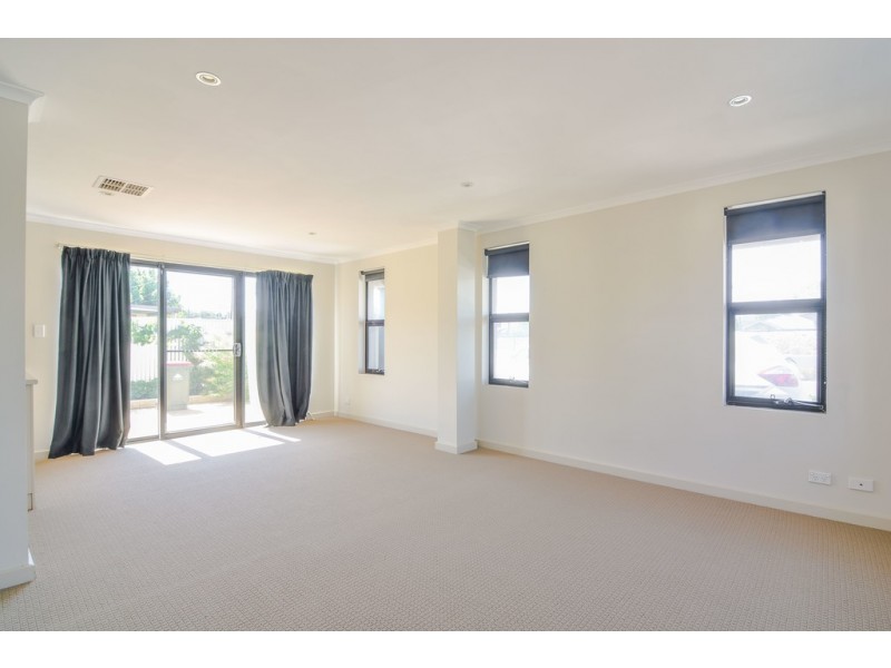 123 Railway Terrace, Ascot Park SA 5043