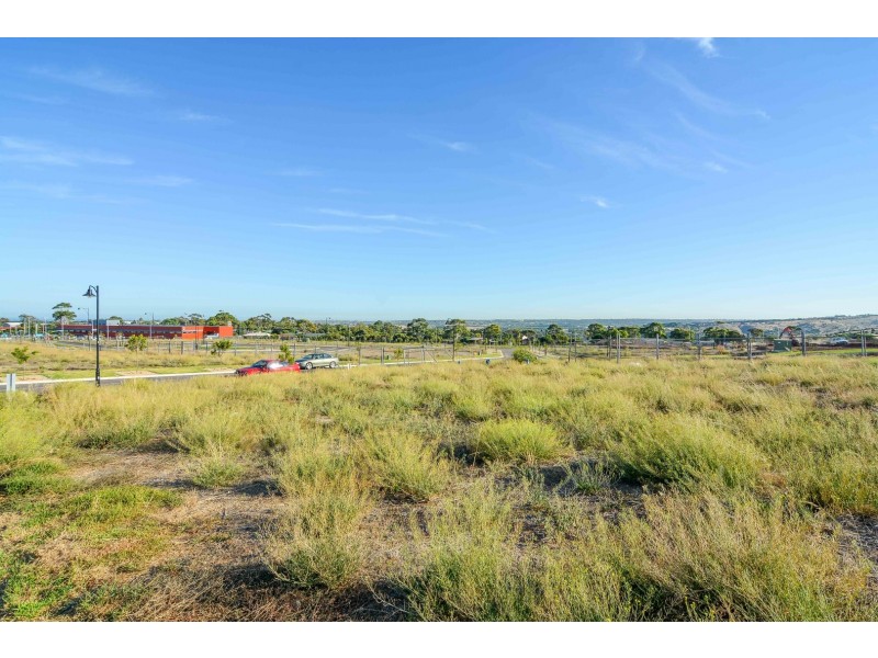 2 Le Hunte Road, Seaford Heights SA 5169