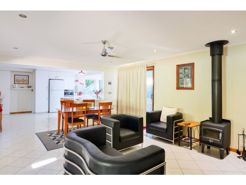 4 Windebanks Road, Happy Valley SA 5159