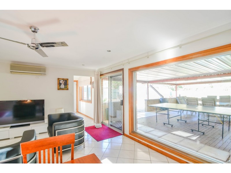 4 Windebanks Road, Happy Valley SA 5159