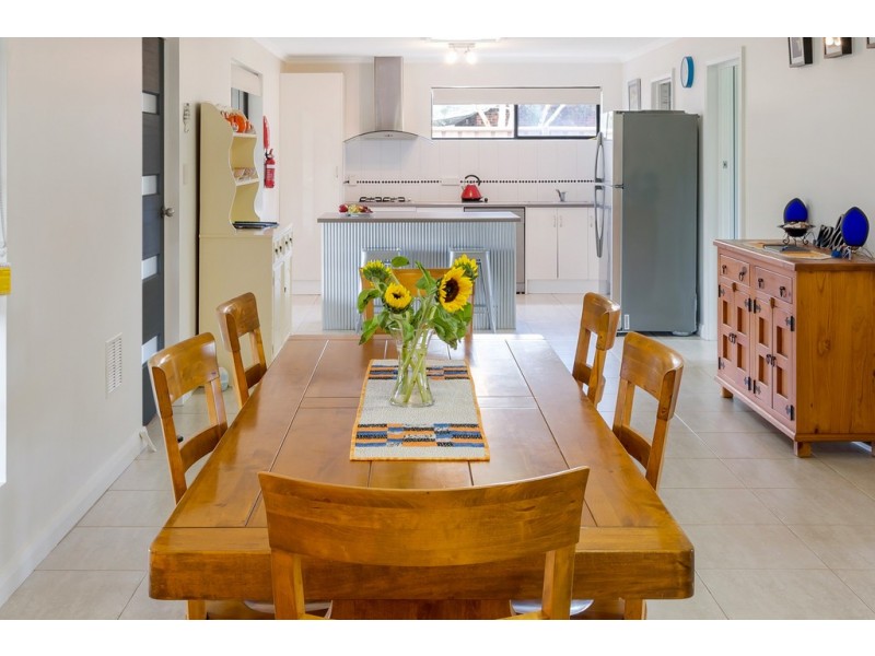 6 Darwalla Road, Aldinga Beach SA 5173
