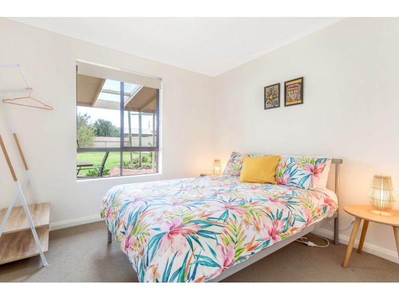 6 Darwalla Road, Aldinga Beach SA 5173