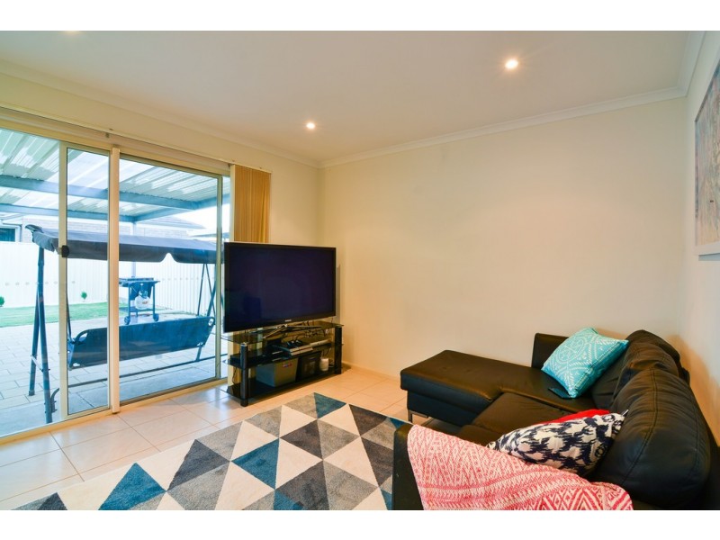 2 Karen Court, Morphett Vale SA 5162