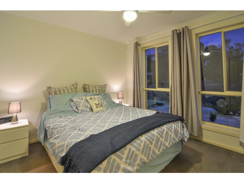 2 Karen Court, Morphett Vale SA 5162