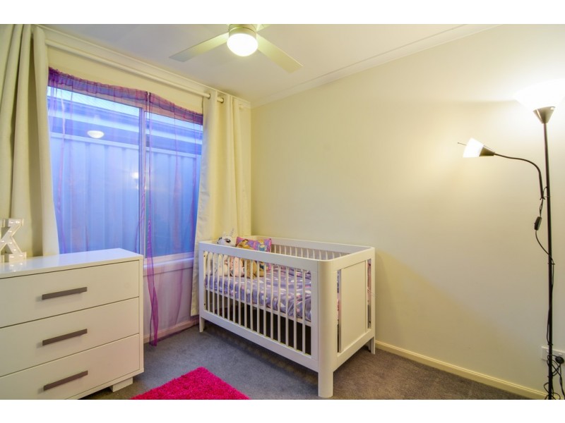 2 Karen Court, Morphett Vale SA 5162