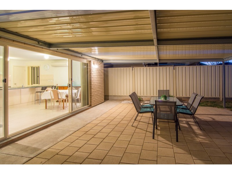 2 Karen Court, Morphett Vale SA 5162