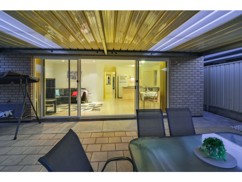 2 Karen Court, Morphett Vale SA 5162