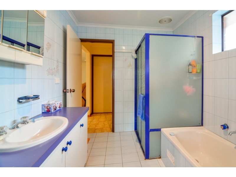 12 Ipari Terrace, Morphett Vale SA 5162